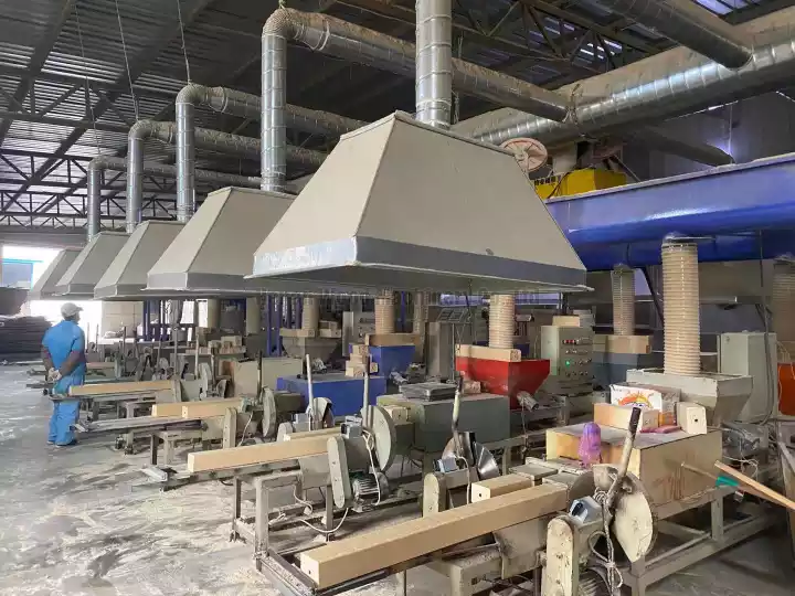 Wood pallet block production line